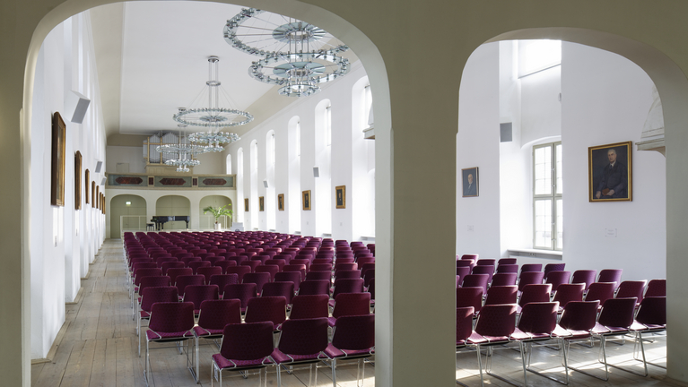 Innenansicht des imposanten Freylinghausen-Saals