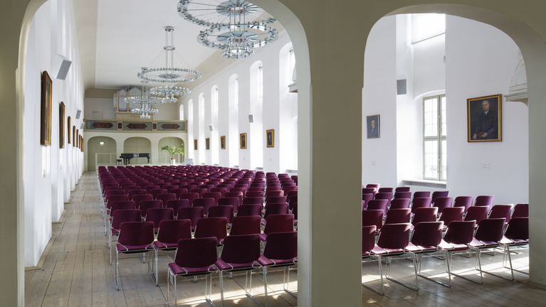 Innenansicht des imposanten Freylinghausen-Saals