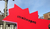 Ein rotes Schild mit der Aufschrift "streitwagen" vor blauem Himmel